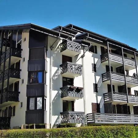 Le Triolet-8 By Interhome